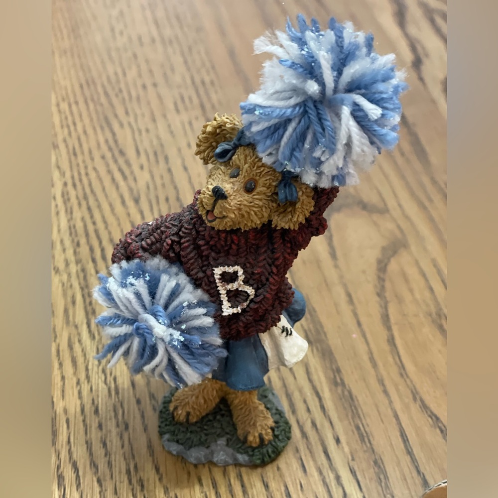 Boyds Bear Cheerleader Figurine